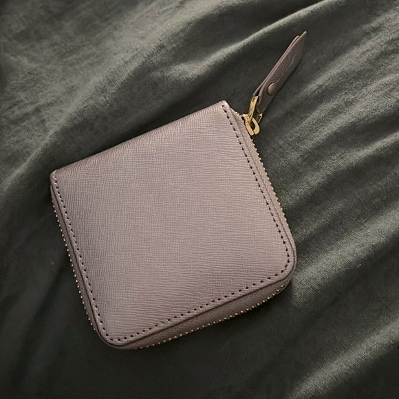 Neiman Marcus Makeup Accessory Bag - Picture 3 of 5